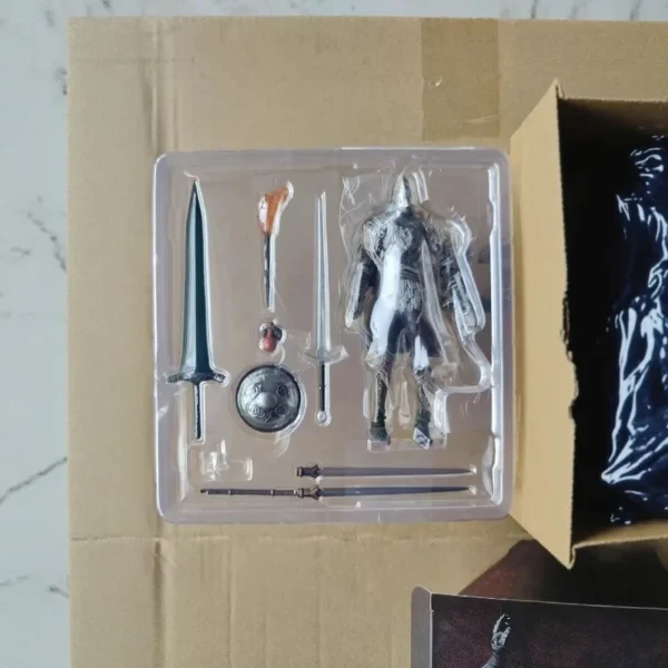 Figurine Elden Ring - Vargram le loup sanglant de haute qualité – Image 4